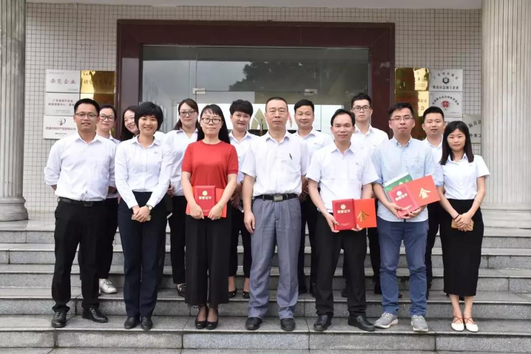 霸王花米粉廣告語征集結(jié)果揭曉，快來圍觀~看看誰是幸運的小伙伴！