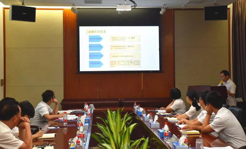 1571360898927456.jpg 640.webp (7).jpg