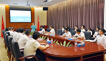 廣東霸王花集團舉辦“加強 職業(yè)道德教育、預(yù)防員工職務(wù)犯罪”主題培訓(xùn)