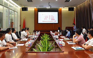 河源市公安局經偵犯罪偵查支隊為民辦實事組織廣東霸王花集團“預防企業(yè)員工職務犯罪”專題法律講座